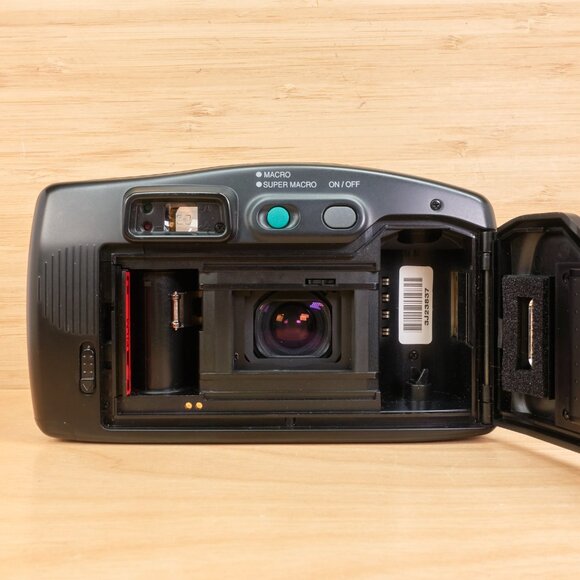 Samsung AF Zoom 1050 / 35mm Compact Film Camera / Tested & Working - Picture 8 of 9